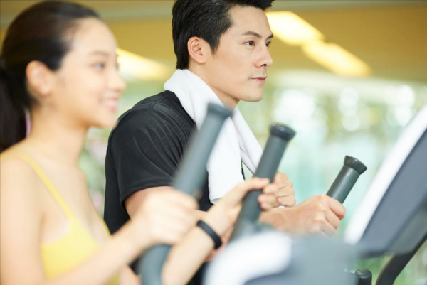 九融配资 为什么男女跑友间更容易有“暧昧关系”？背后原因你知道吗？